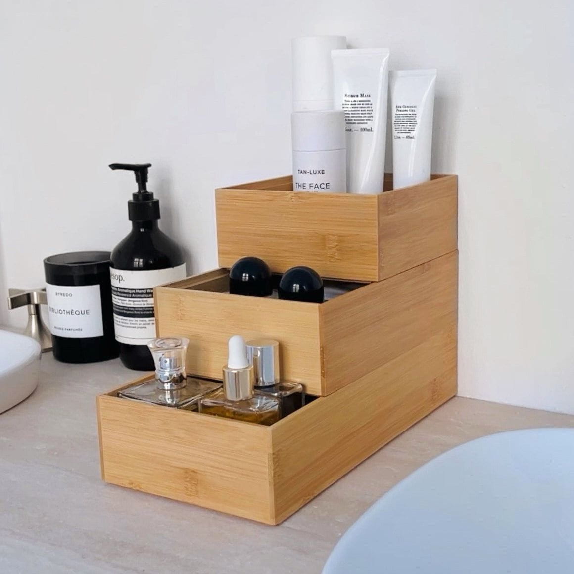 Skuffekasse til skuffeorganisering – få styr på skufferne