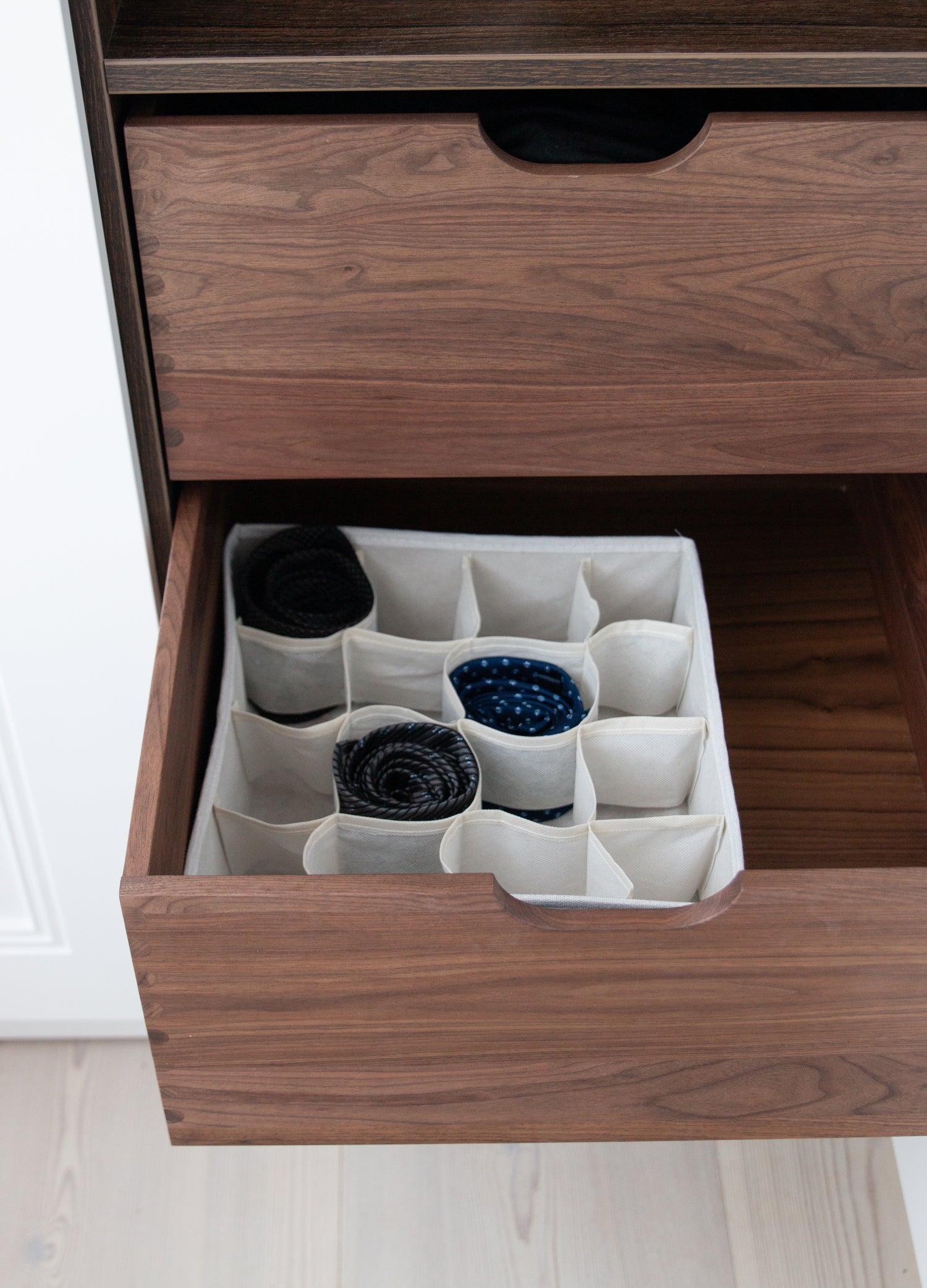 Madopbevaring med låg - få orden og overblik i køkkenet