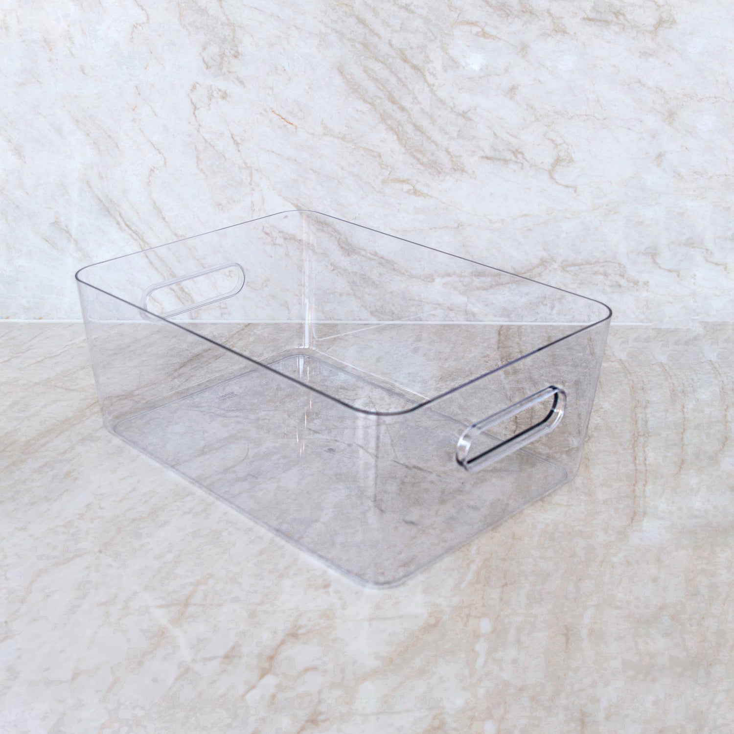 Opbevaringskasser med låg til mad - få overblik i køkkenet