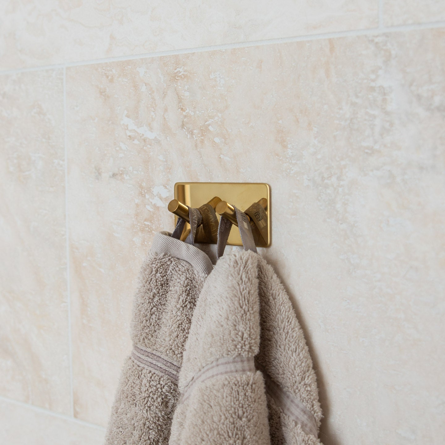 Towel hook 2 hooks - Brass