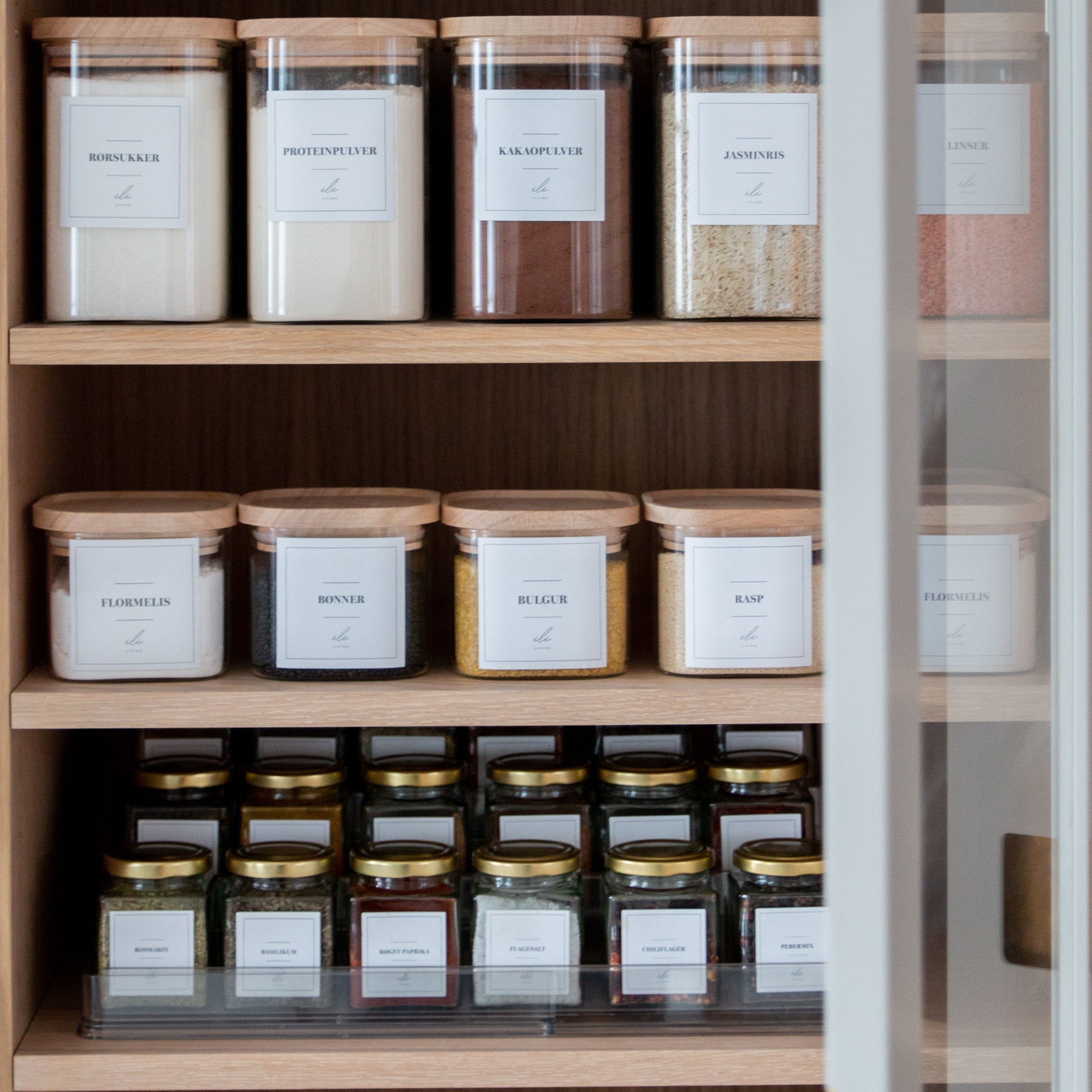 Storage jar with wooden lid square 500 ml light