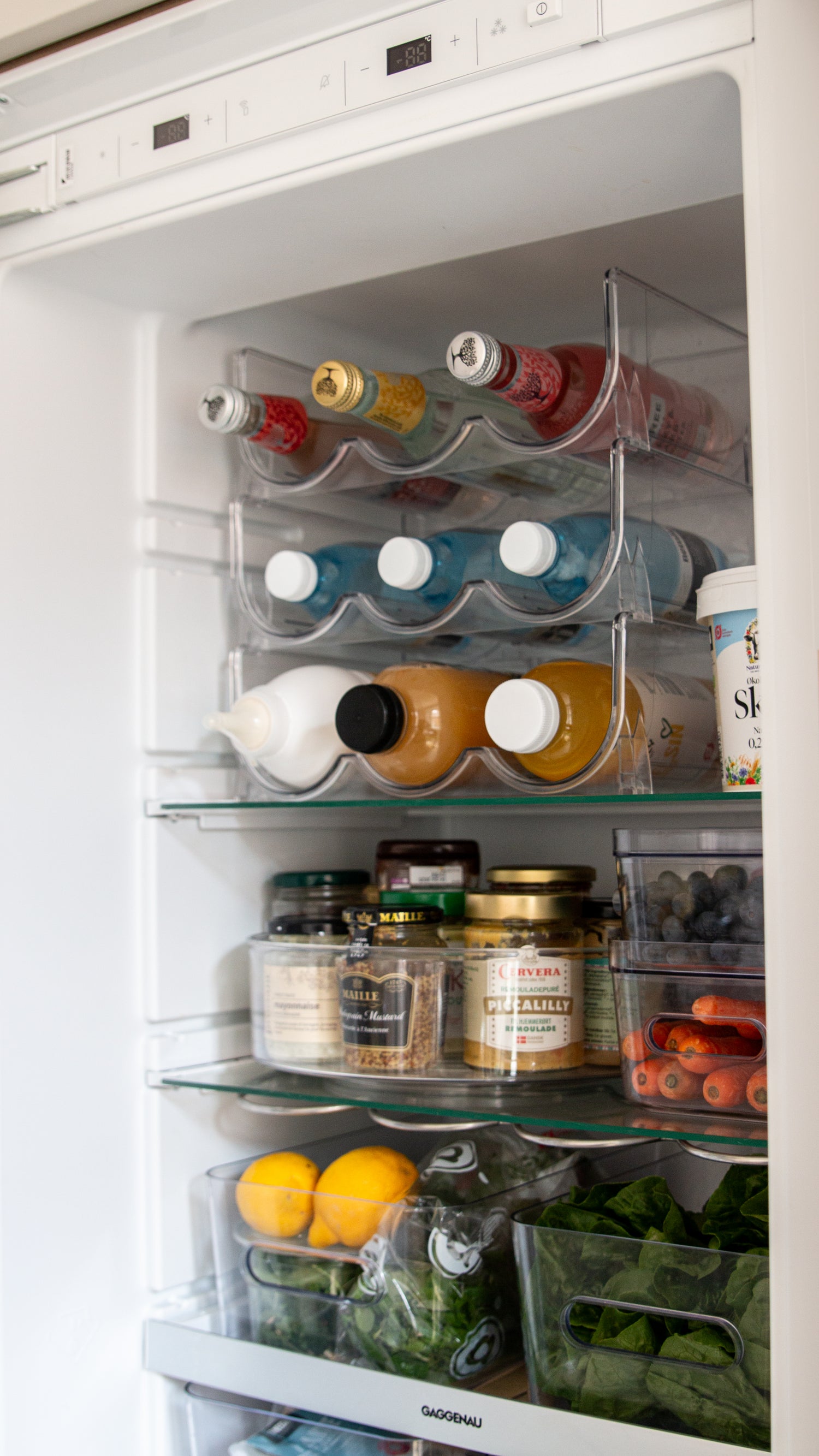 Flaskeholder stabelbar – Organisér køleskab og spisekammer